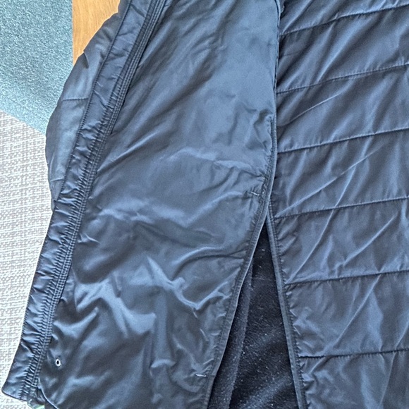 The North Face Men's Gray and Black Puffer Jacket - Picture 10 of 16